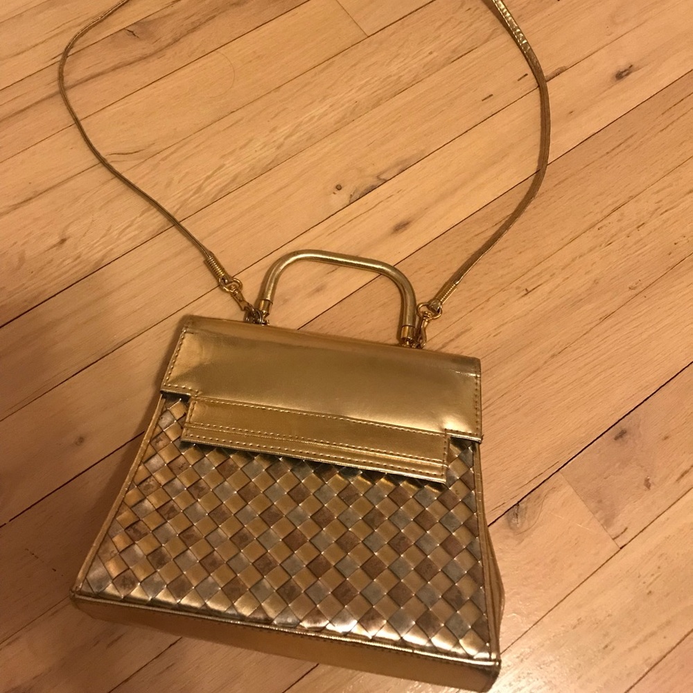 Gold purse